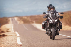 Ultimate Off-Road Adventure: Guida all'Equipaggiamento per Maxienduro
